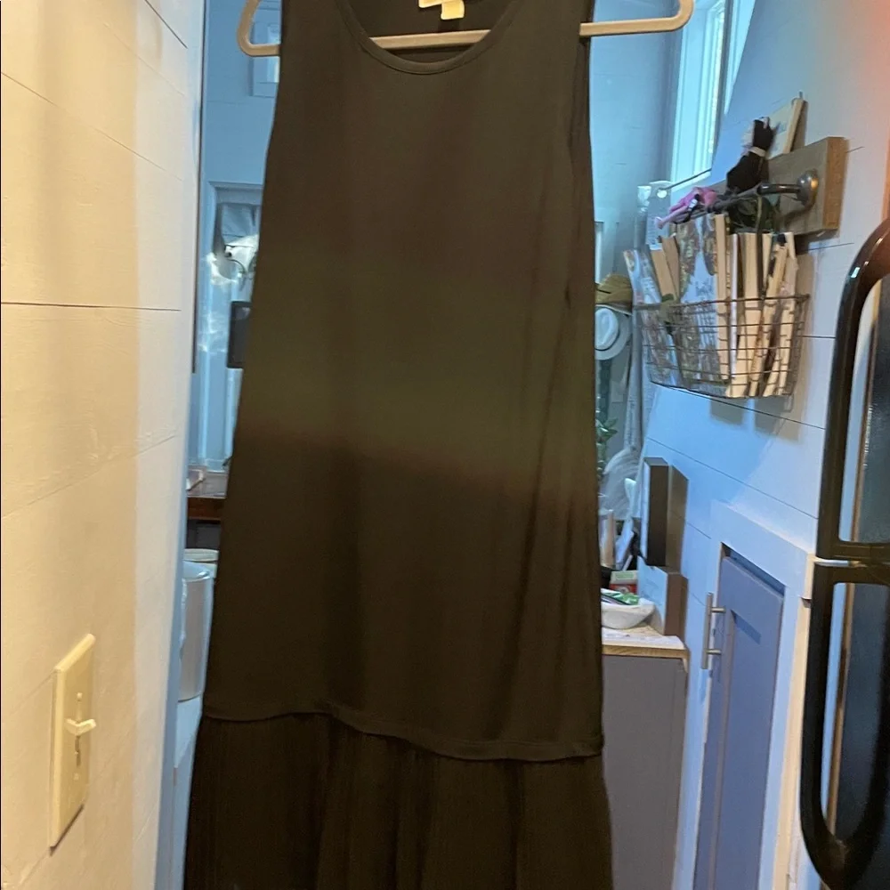 Michael Kors‎ Classic Black sleeveless dress with predating on the bottom
